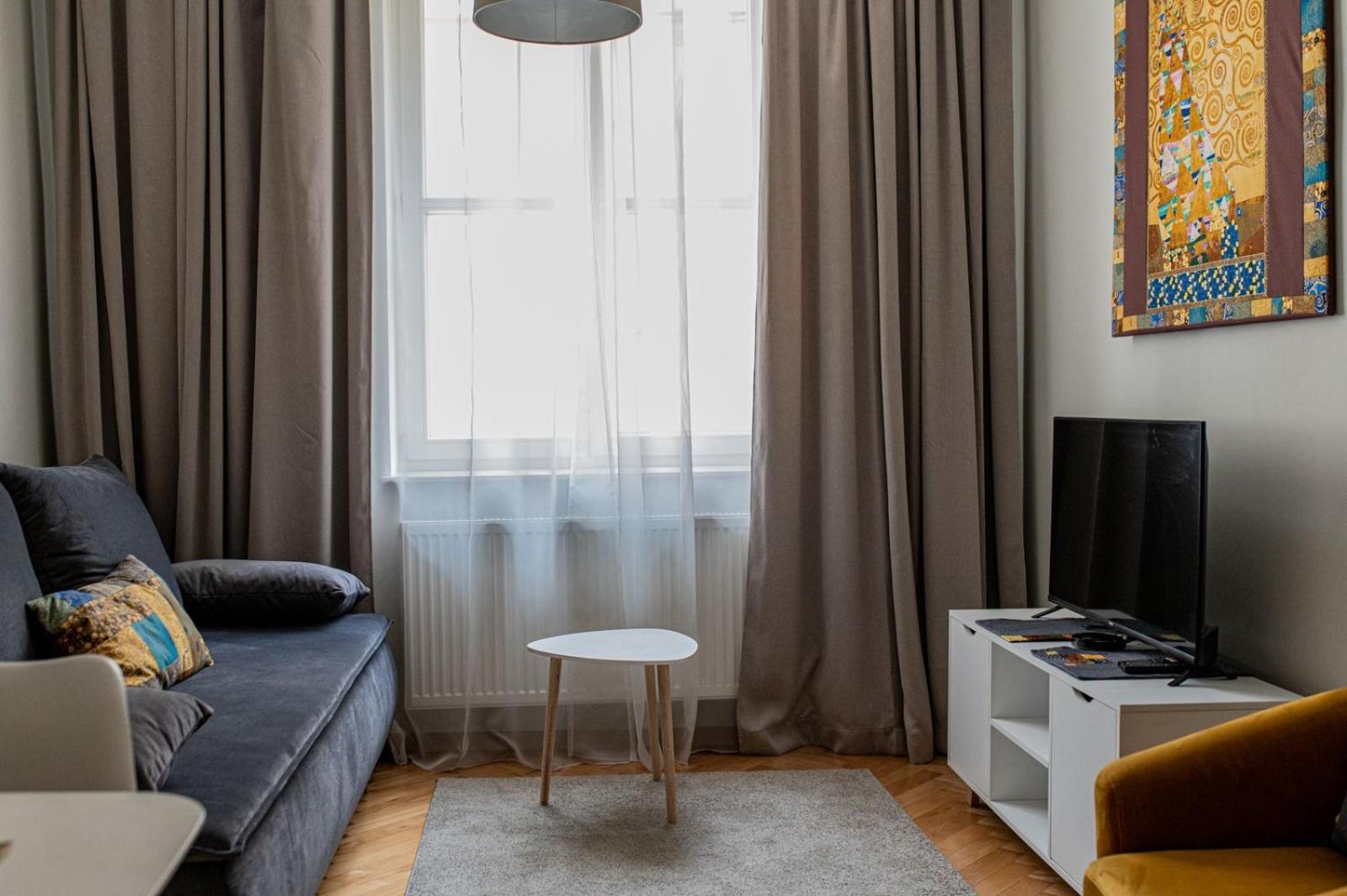 Brokilon House Apartment